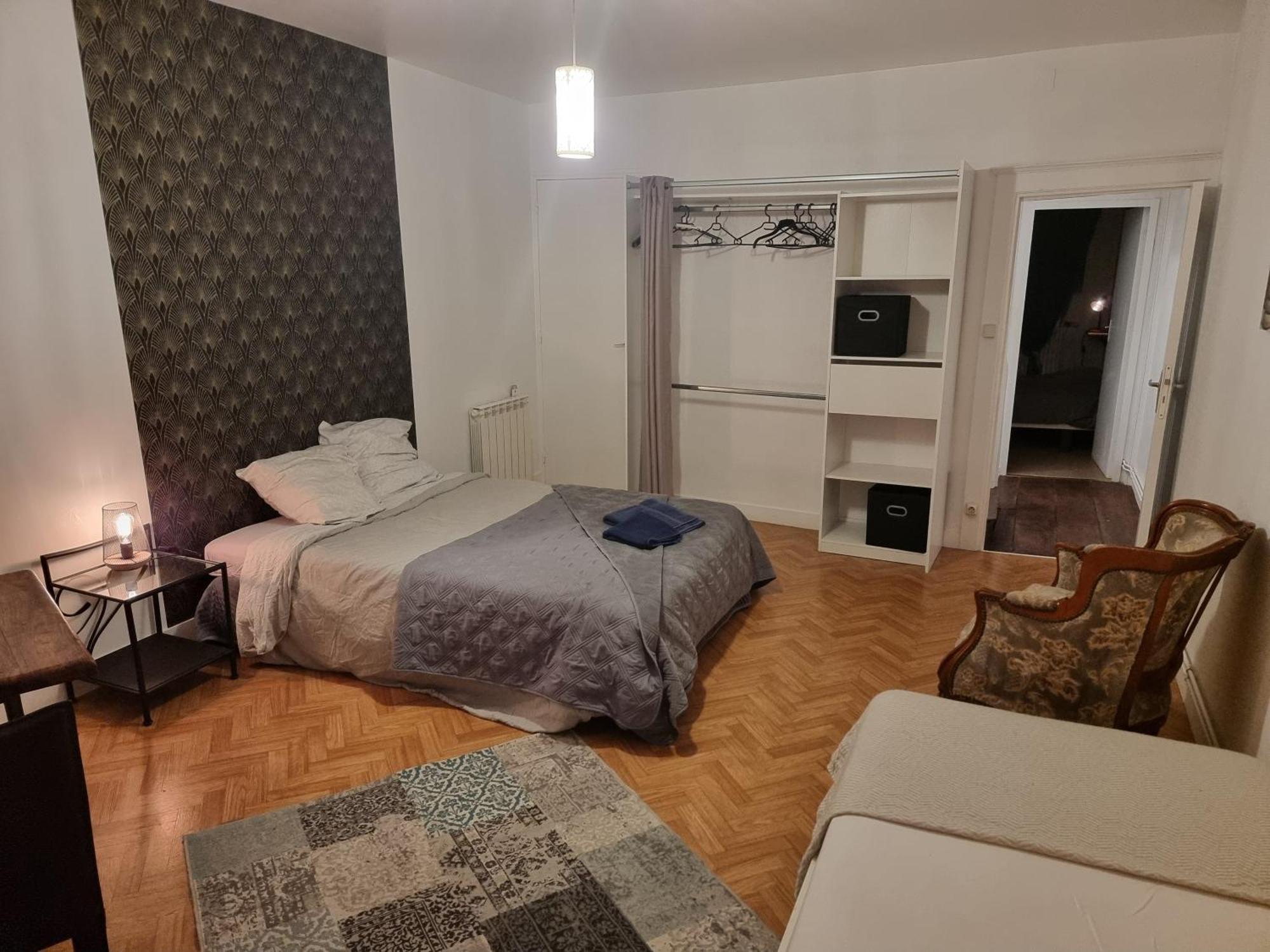 Gite Pour Professionnels En Deplacement - Centre Ville - Parking Gratuit Bellac Εξωτερικό φωτογραφία